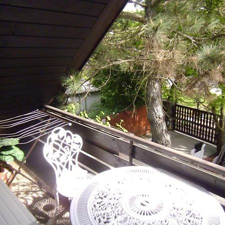 Garden Etterem Kavezo Es Panzio Tahitófalu Dış mekan fotoğraf